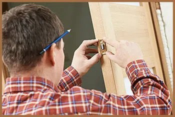 City Locksmith Shop Alexandria, VA 703-586-9675 - 11-residential-lockouts