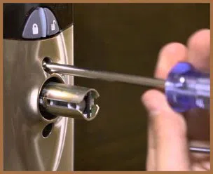 City Locksmith Shop Alexandria, VA 703-586-9675 City Locksmith Shop Alexandria, VA 703-586-9675 - 14-new-lock-installation