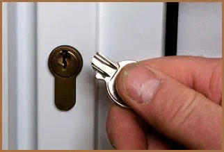 City Locksmith Shop Alexandria, VA 703-586-9675 - 5-broken-key